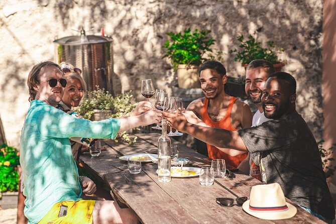 3-Island Split Boat Tour (Šolta Drvenik Mali, Drvenik Veli) - What to bring and what to confirm