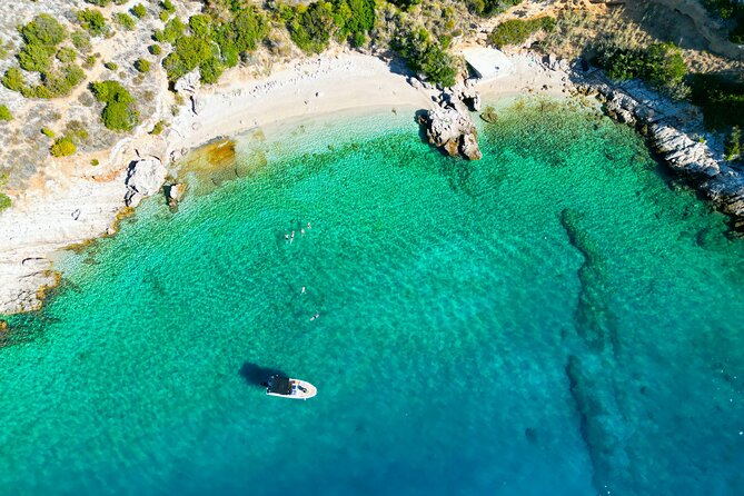 3 Islands Speedboat Tour: Golden Horn, Blue Lagoon & Jelsa Town - Leaving Makarska for Brac by speedboat