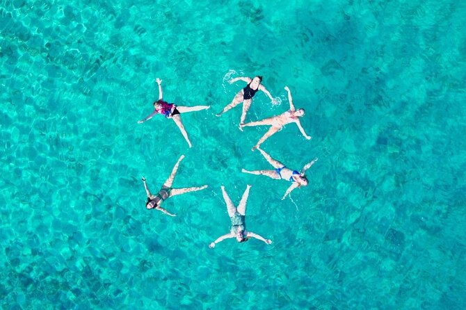 3 Islands Speedboat Tour: Golden Horn, Blue Lagoon & Jelsa Town - Who will enjoy this trip most?