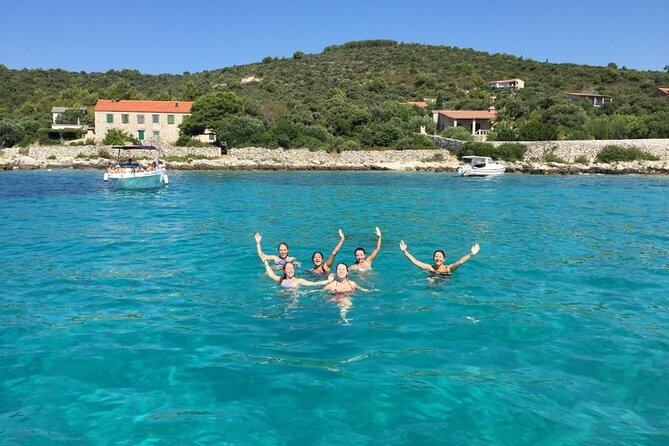 50 Shades of Blue - Stomorska and a proper lunch break