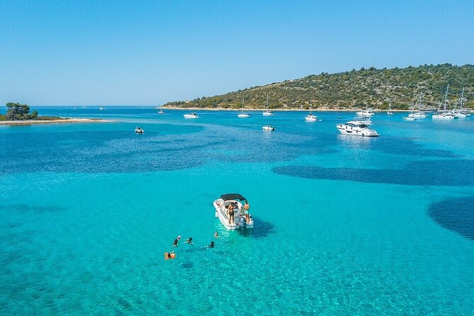 Adriatica Tour ( Blue Lagoon and Solta) from Trogir - Maslinica: a slower hour on Šolta
