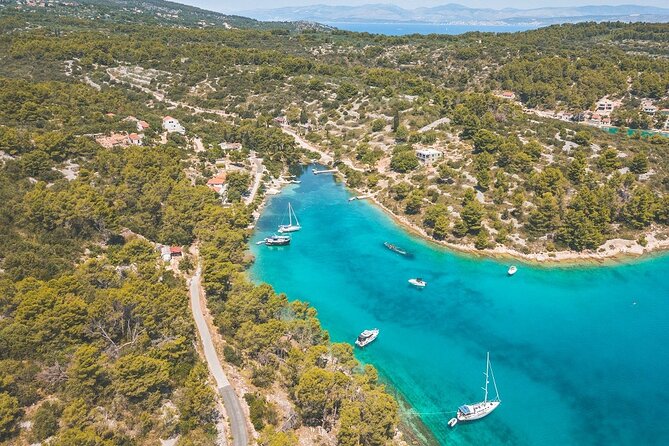 Adriatica Tour ( Blue Lagoon and Solta) from Trogir or Split - Timing, meeting points, and planning the day