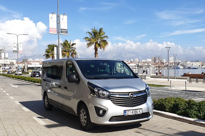 Airport(Resnik) to or from Split transfer - Booking details worth checking