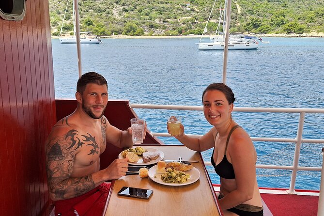 All-Inclusive Blue Lagoon & 3 Island Boat Tour with Food & Drinks - Krknjaši Bay and the Blue Lagoon swim