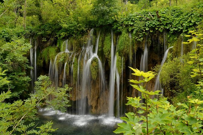 All inclusive luxury daytrip Plitvice Lakes from Split or Trogir - Key points to know before booking