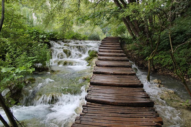 All inclusive luxury daytrip Plitvice Lakes from Split or Trogir - Entering Plitvice Lakes National Park
