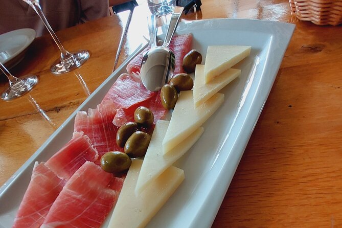 Authentic Private Tour NP Krka With local Lunch and Wine Tasting - The guide and vehicle make a practical difference