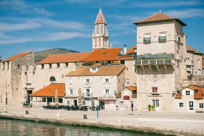 Best of Split & Trogir: Private VIP Tour with Local Guide - The palace cellars reveal the building above