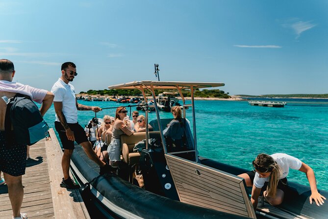 Blue Cave & 6 Islands Speedboat Tour From Split or Podstrana - Meeting in Split and getting ready