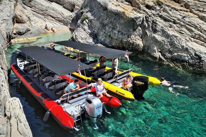 Blue Cave & Hvar, 5 Islands Speedboat with Luxury Seats in Shade - Komiža, the fishing town with a film connection