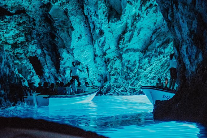 Blue cave, Mamma Mia and Hvar, 5 islands speedboat tour - A fast route from Split to the outer islands