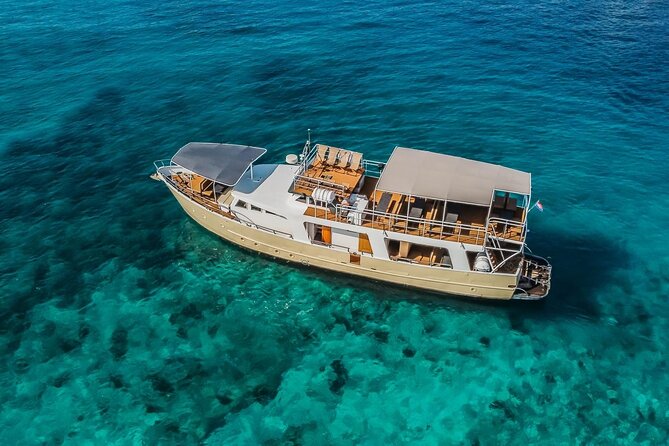 Blue Lagoon and 3 Island Boat Tour with Food and Drinks Included - Finding stand number 11 on Split’s Riva