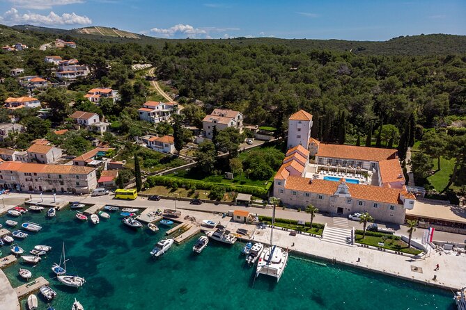 Blue Lagoon and Šolta Island Private Speedboat Tour - Price and value for a group of seven