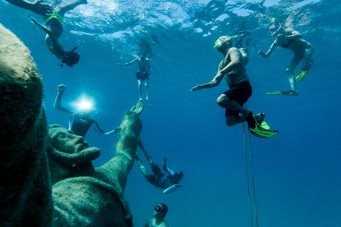 Blue Lagoon & Underwater Museum from Split with Lunch & Drinks - What the $66.51 price really covers