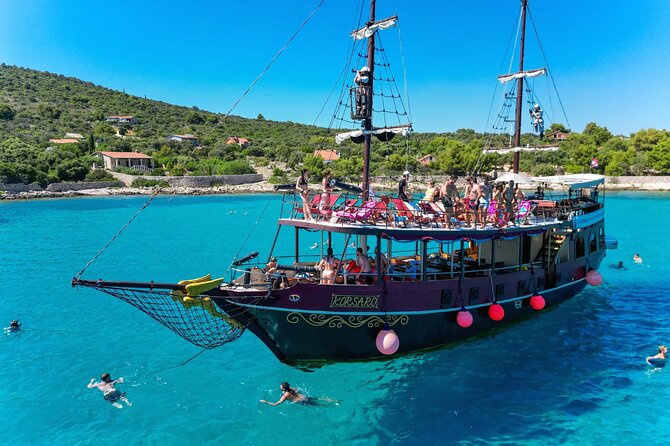 Blue Lagoon & Underwater Museum from Split with Lunch & Drinks - Leaving Split at 9:30 am
