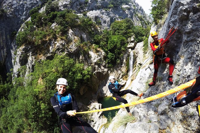 Canyoning advanced on Cetina river from Omiš - Why the Cetina canyon makes this more than a thrill ride