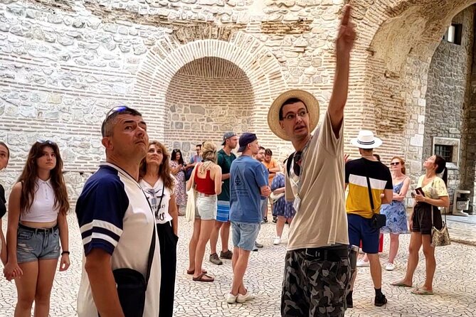 Chill Private Walking Tour of Diocletian's Palace - Seeing a Roman mausoleum become Saint Domnius Cathedral