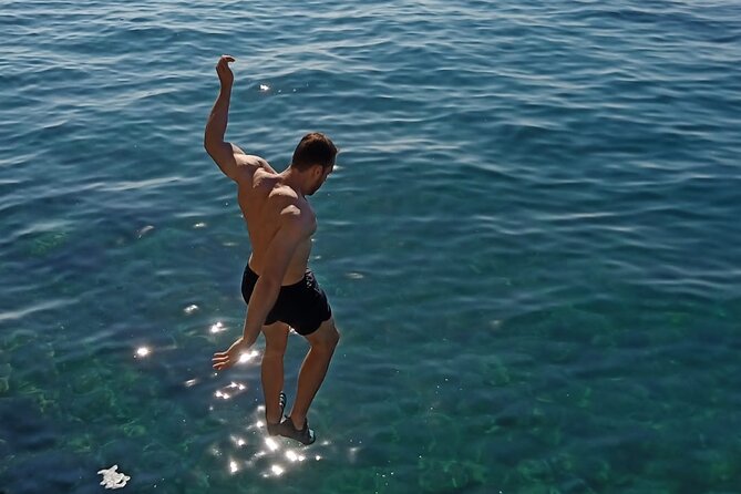 Deep Water Solo and Cliff Jumping Tour in Split - Meeting at the Meštrović promenade at 9:00 a.m.
