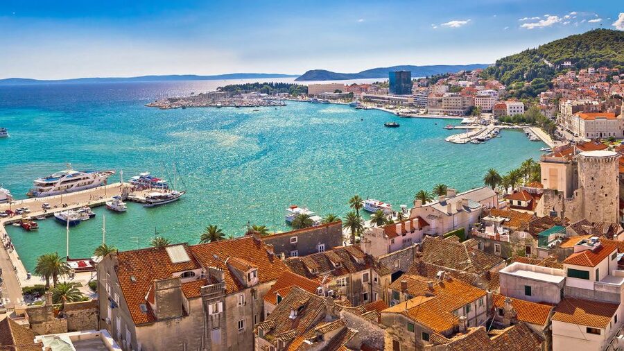 Discover The Old Town Split 1.5h walking Small group tour - From the Riva to the Roman emperor’s palace