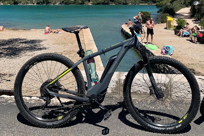 E bike rental National park Mljet - Weather, timing, and the one-day format