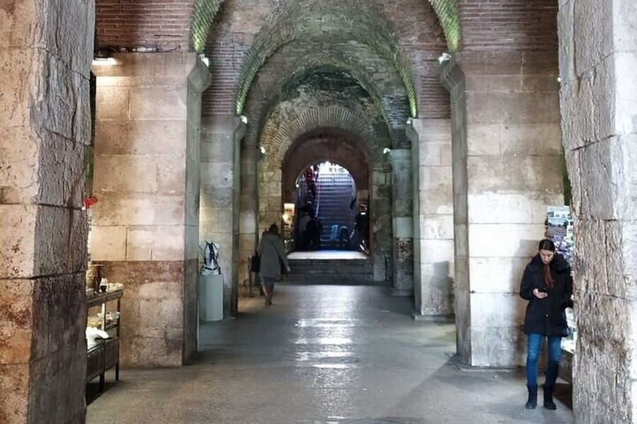 Experience Split History Walking Tour With Local Historian - The small details that make the walk worthwhile