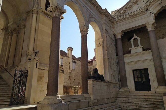 Experience Split With Local Professional Historian - Small Group - Saint Domnius Cathedral and the palace’s later life