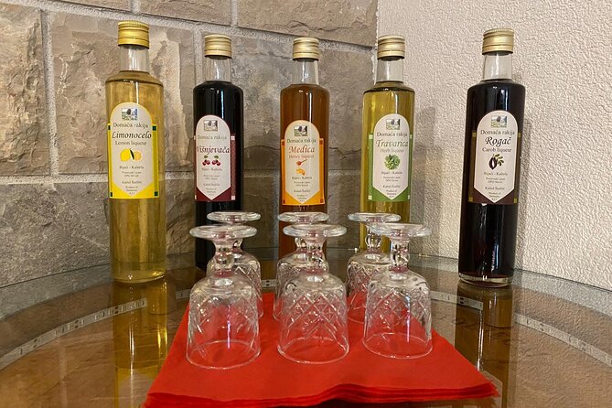 Family-run Vineyard Tour & Award Winning Wine Tasting/Delicacies - Who will enjoy this most