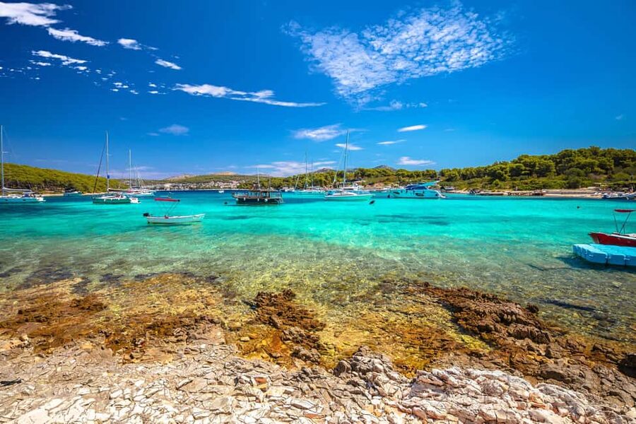 From Hvar: Blue Cave, Green Cave & 5 Islands Speedboat Tour - The Green Cave offers a different kind of stop