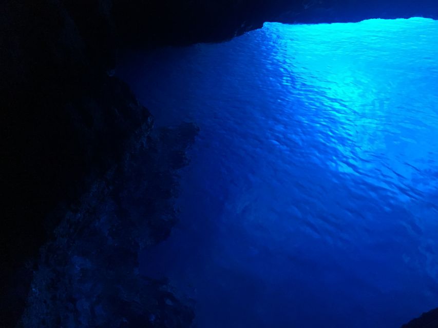 From Hvar: Blue Cave, Green Cave & 5 Islands Speedboat Tour - Budikovac’s blue lagoon comes early