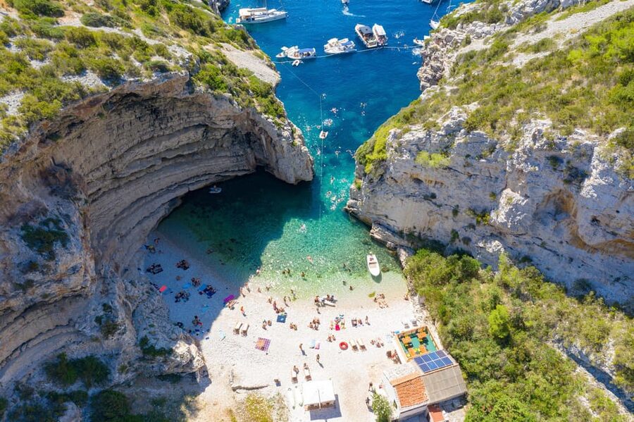 From Hvar: Blue cave group speedboat tour full day - The Blue Cave requires patience and a second boat
