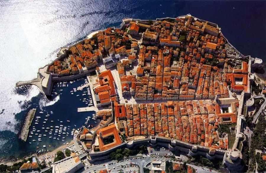 From Makarska: Day Trip to Dubrovnik - The coastal road from Makarska to Dubrovnik