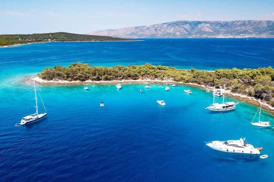 From Makarska:Hvar and Brač Island : Day Tour with speedboat - A private island day from Makarska