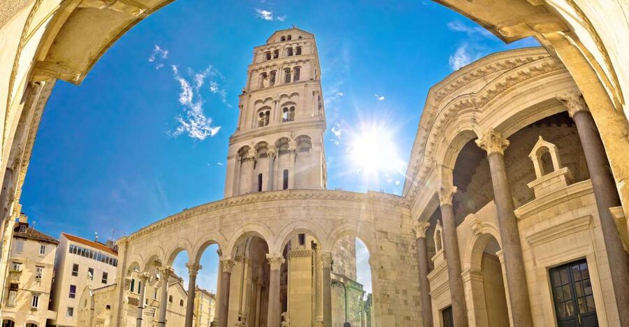 From Makarska Riviera: Full-Day Split & Trogir Tour - Who should book this day trip