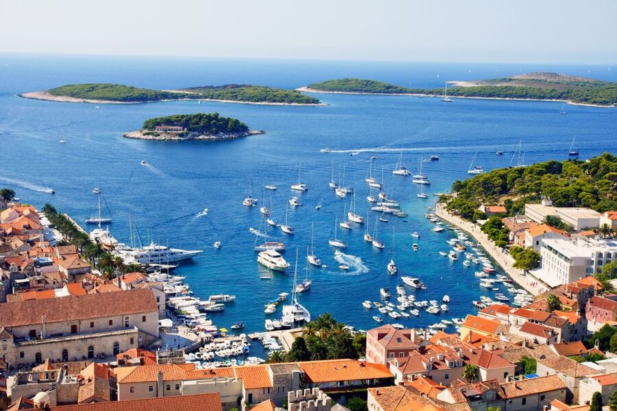 From Omis: Blue Cave & 5 Island Speedboat Tour - Biševo and the flickering Blue Cave