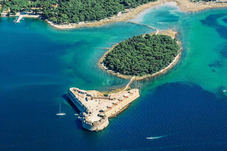 From Sinj: 1.5-Hour Private Flight over Kornati & Šibenik - Is $750 good value for three people?