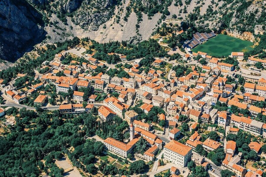 From Sinj: Flight Over Imotski, Trilj, Omiš, and Split - Along the coast toward Split
