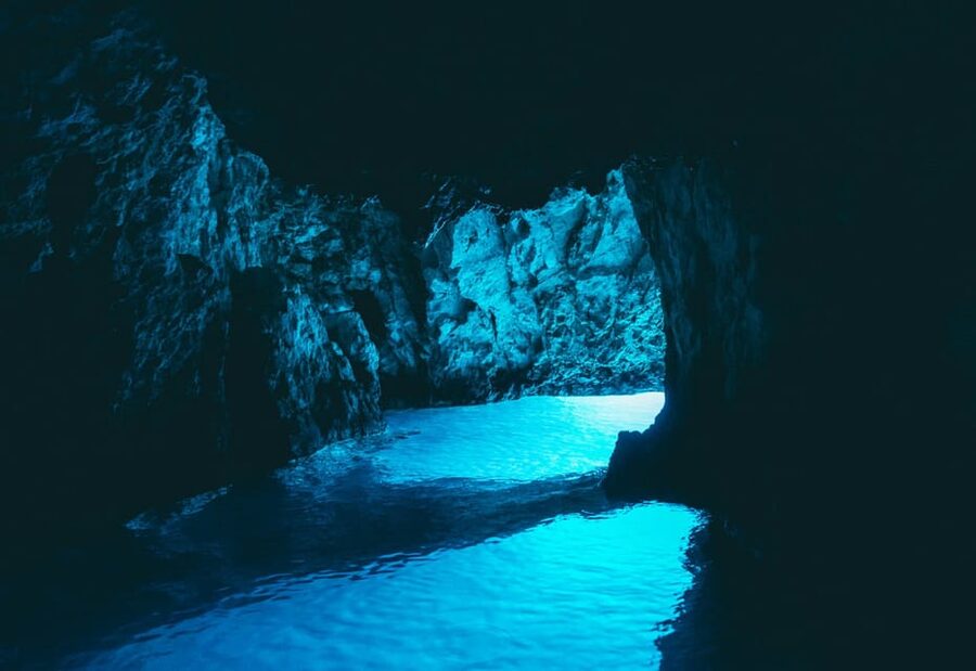 From Split: Blue Cave & 5 Islands Amazing Speedboat Tour - Key points to know before booking