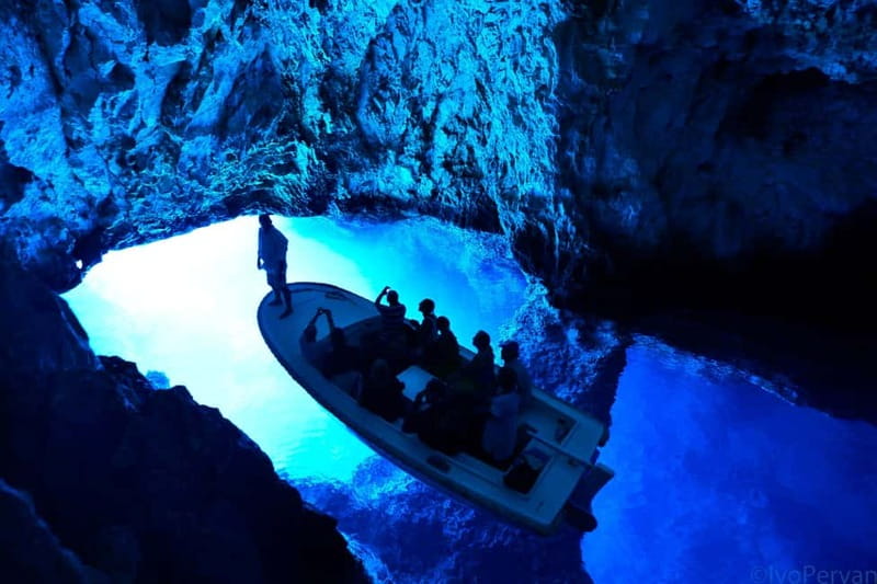 From Split: Blue Cave, Hvar, Mamma Mia, 5 Islands boat Tour - A fast start from Split and the ride to Biševo
