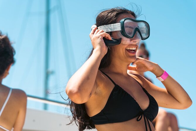 From Split: Blue Lagoon and 3 Islands Speedboat Tour - One hour in Trogir’s old center