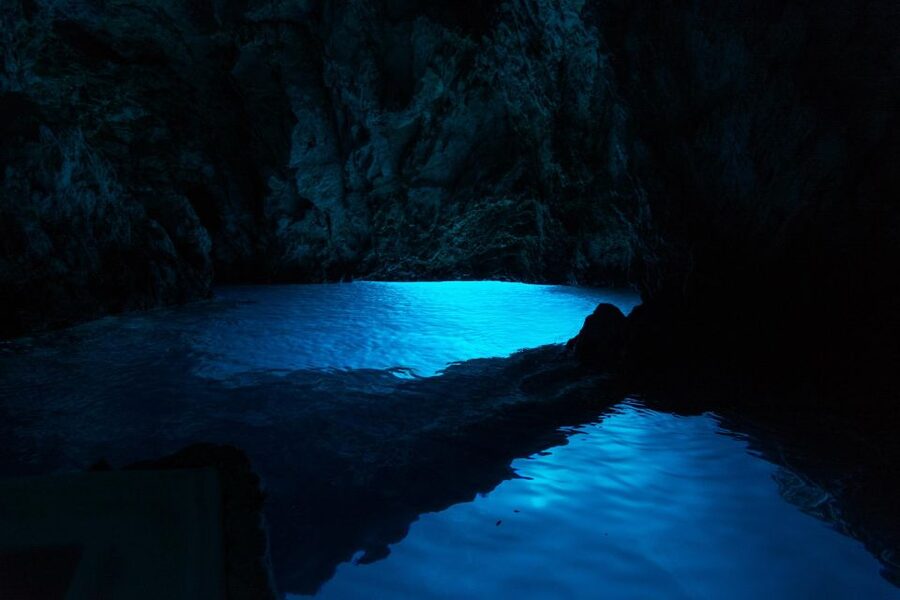 From Split, Croatia: Blue Cave & Hvar 5 Islands tour - What the open speedboat means for comfort