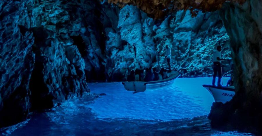From Split, Croatia: Blue Cave & Hvar 5 Islands tour - Komiža gives you an hour on Vis