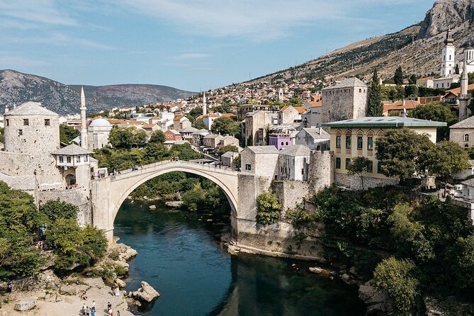 From Split: Mostar and Kravice Waterfalls Tour - The 7:00 a.m. departure and the road south