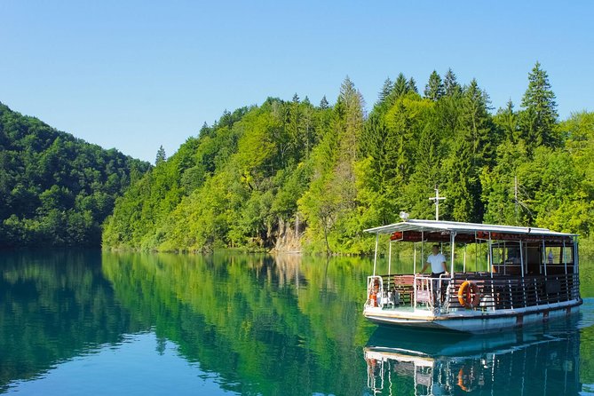From Split: Plitvice Lakes National Park Guided Tour - Guides make the difference