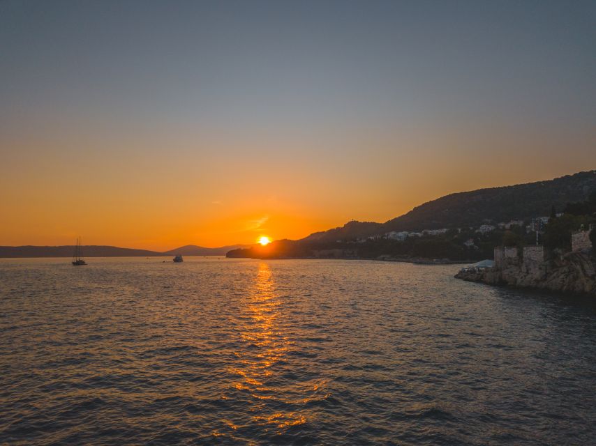 From Split: Private Sunset Boat Tour - Weather, waves, and what to bring