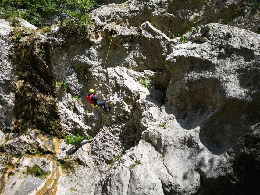 From Split/Šestanovac: Extreme Canyoning on Cetina River - What the setting adds to the day