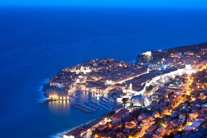 From Split/Trogir Small group tour to Dubrovnik with stop in Ston - Arriving in Dubrovnik and meeting the guide