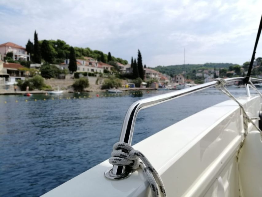 From Trogir: 3 islands half day tour with Blue Lagoon - Key points at a glance