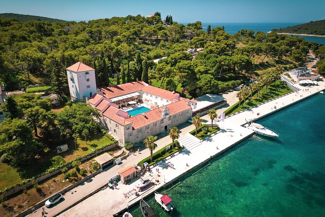 From Trogir & Split: Half Day Speedboat Tour with Blue Lagoon - Morning or afternoon?