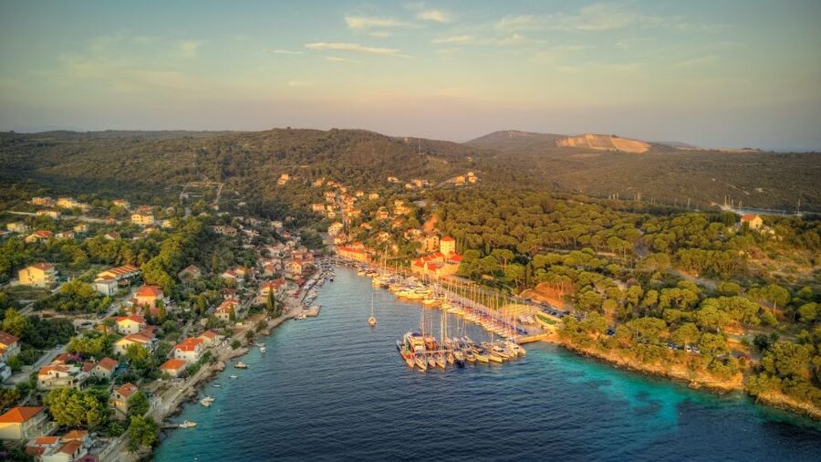 From Trogir: Sunset Private Tour - The starry ride back to Trogir