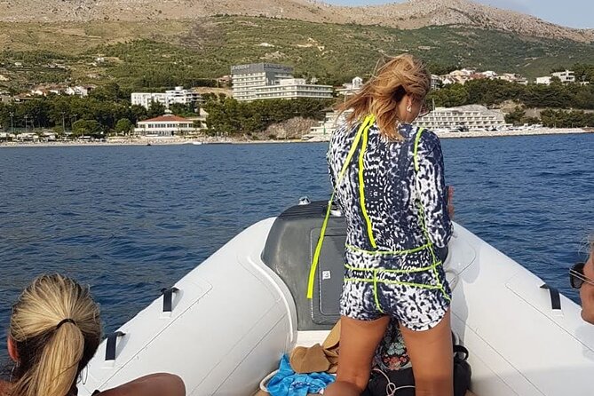 Full-Day Private Boat Tour to Golden Horn, Hvar & Pakleni Islands - Comfort, supplies, and what to pack
